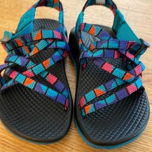 Like new Chacos kids size 10